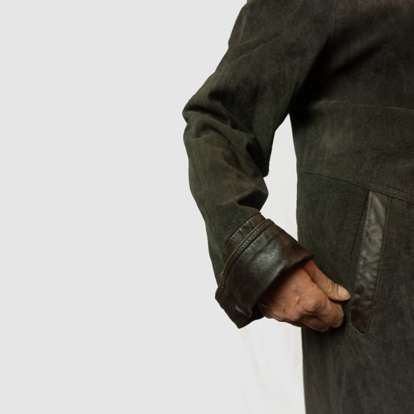 Vintage Oscar Leopold suede overcoat - Picture 3 of 16